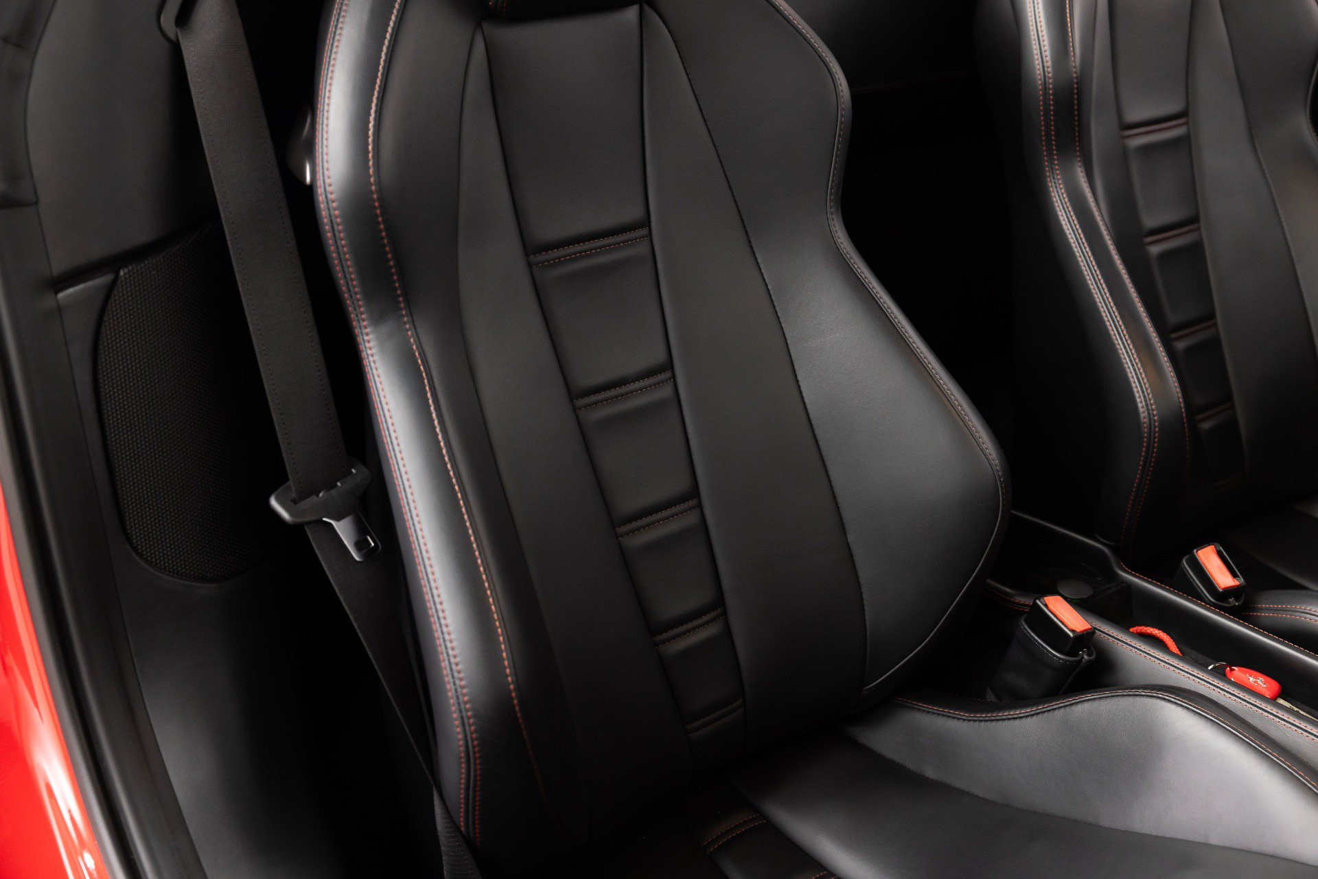 Certified 2014 Ferrari 458 Spider RWD image 86