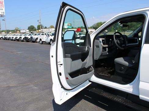 Used 2026 Ford F250 XL w/ XL Chrome Package AWD/4WD image 23