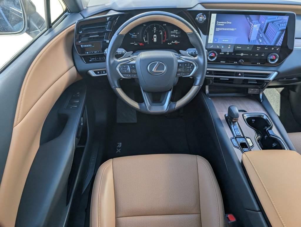 Used 2025 Lexus RX 350 Premium w/ Accessory Package (Z1) FWD image 3