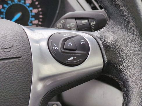 Used 2015 Ford Escape SE w/ Equipment Group 201A image 32