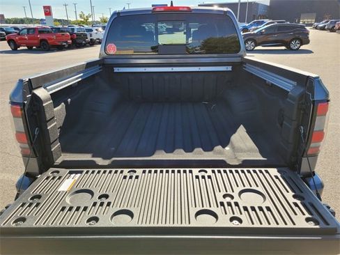 New 2026 Nissan Frontier SV w/ SV Convenience Package image 7