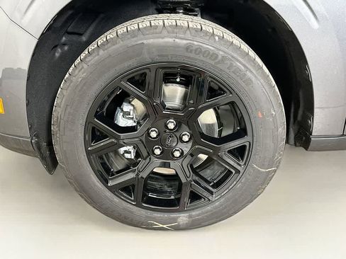 New 2026 Ford Maverick XLT w/ Equipment Group 301A AWD/4WD image 8