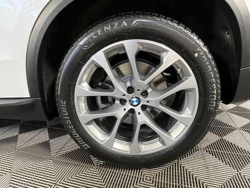 Used 2025 BMW X5 xDrive40i AWD/4WD image 12