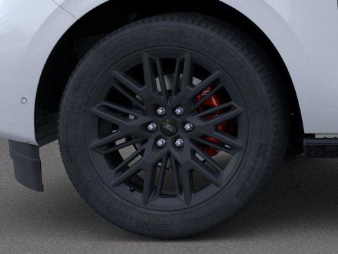 New 2025 Ford Expedition Max Platinum w/ Stealth Performance Package image 19