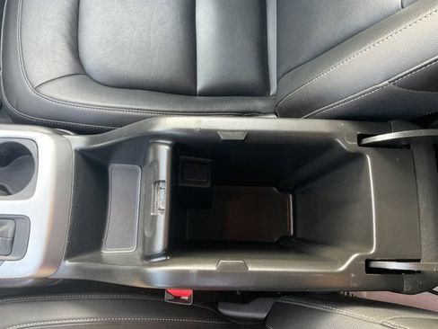 Used 2021 Chevrolet Colorado LT w/ Luxury Package image 27