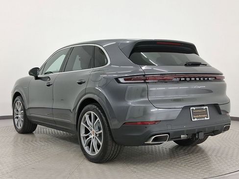 New 2026 Porsche Cayenne E-Hybrid image 3