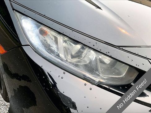 Used 2018 Honda Civic Sport image 21