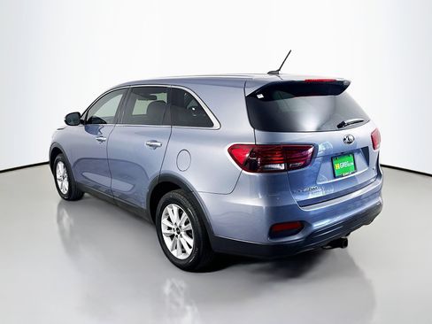 Used 2020 Kia Sorento L image 7