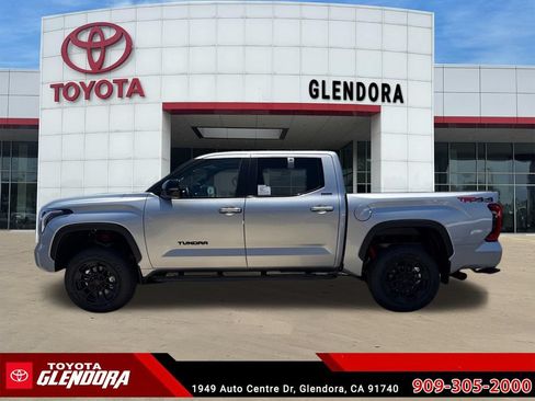 New 2026 Toyota Tundra Limited AWD/4WD image 6