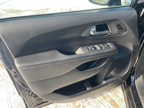 New 2026 Chrysler Pacifica Select image 17