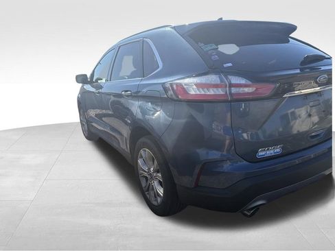 Used 2019 Ford Edge Titanium AWD/4WD image 6
