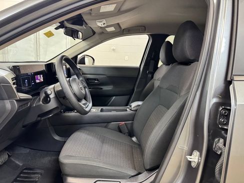 Used 2025 Nissan Kicks S AWD/4WD image 13