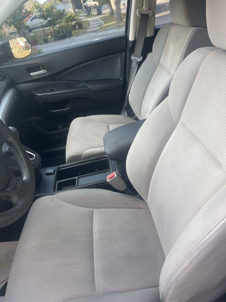 Used 2016 Honda CR-V LX image 14
