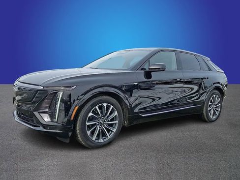 Certified 2026 Cadillac Lyriq Sport image 1