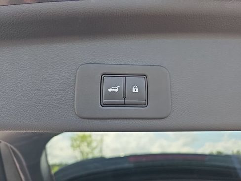 Used 2025 Nissan Murano SL AWD/4WD image 18