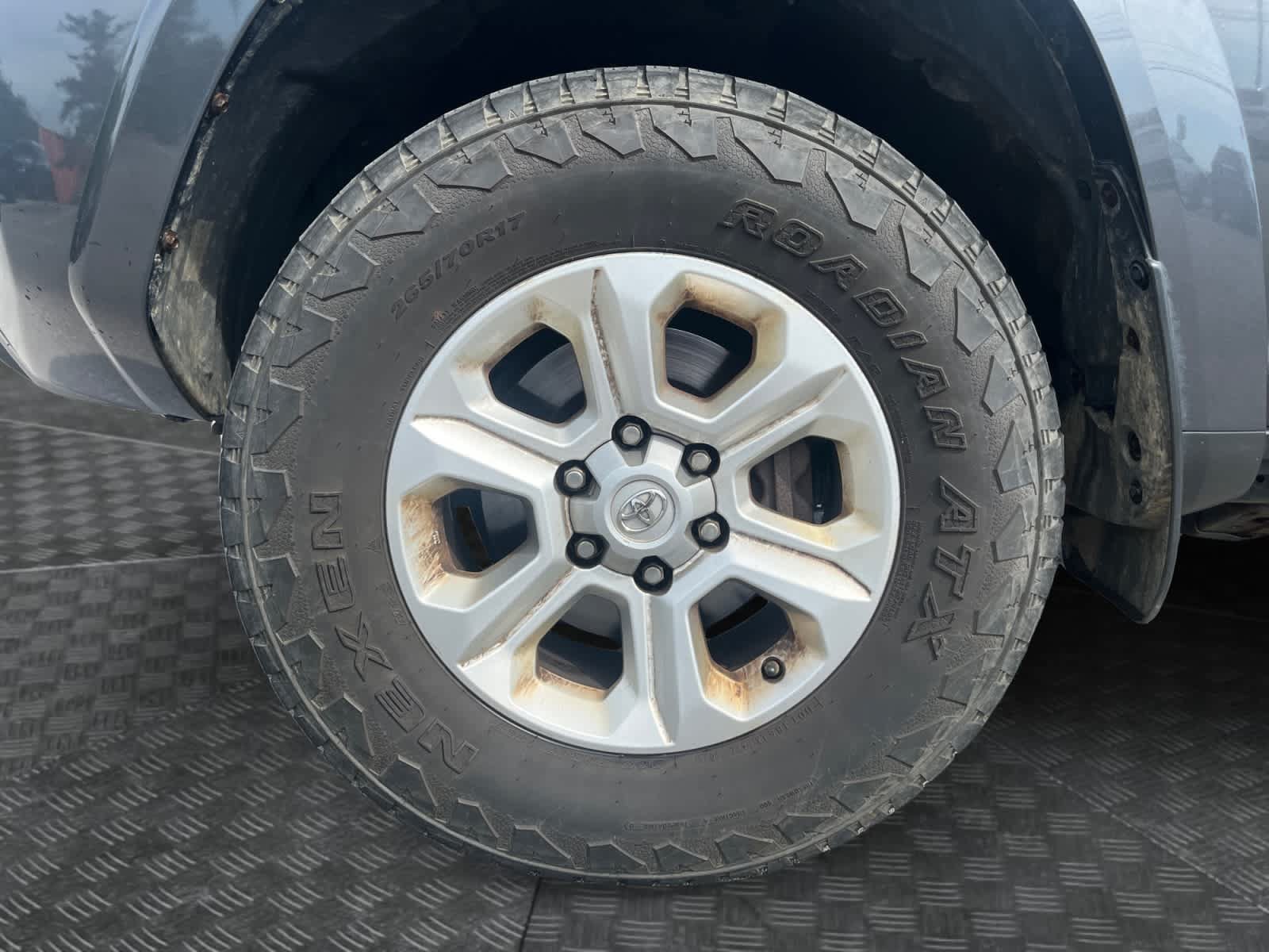 Used 2016 Toyota 4Runner SR5 Premium AWD/4WD image 14