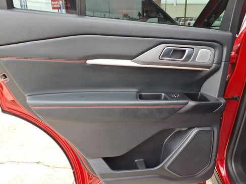 Used 2025 Ford Explorer ST w/ Sun And Sound Package RWD image 18