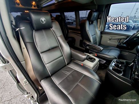 Used 2019 GMC Savana 2500 w/ Enhanced Convenience Package image 8