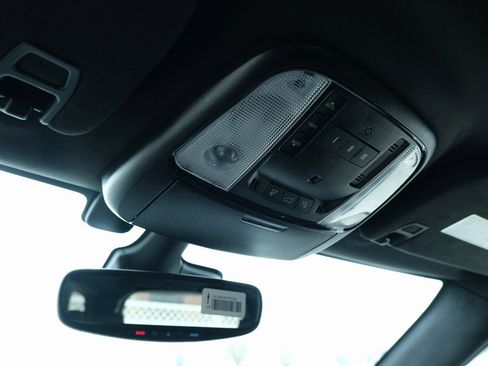 Used 2024 Dodge Durango SRT image 18