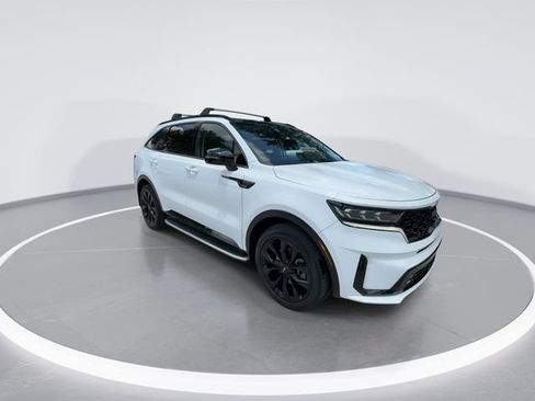 Used 2023 Kia Sorento SX FWD image 2