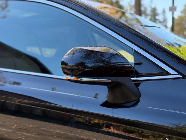 Used 2018 Toyota Camry XSE FWD image 41