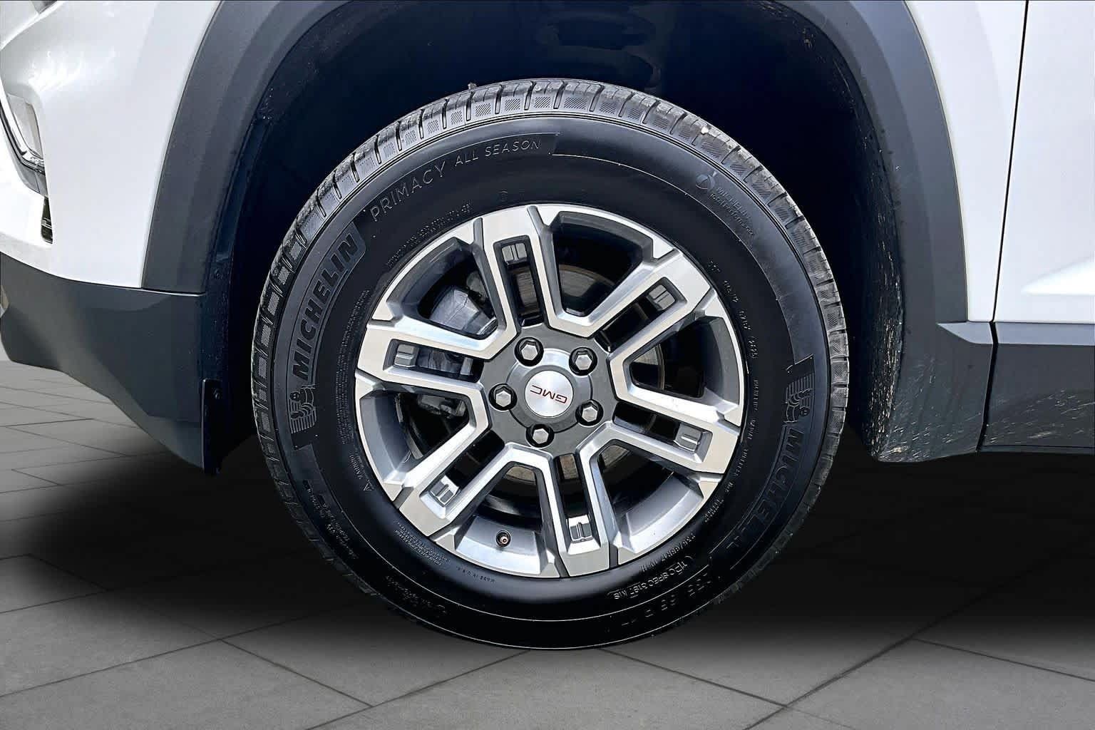 Used 2026 GMC Terrain Elevation AWD/4WD image 11