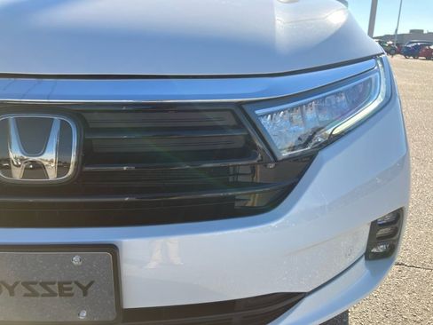 Certified 2024 Honda Odyssey Elite image 26