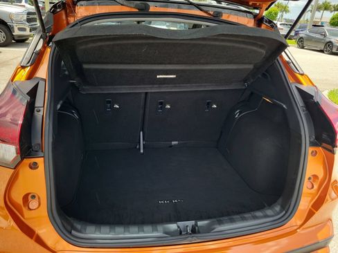 Used 2023 Nissan Kicks SR w/ SR Premium Package FWD image 14