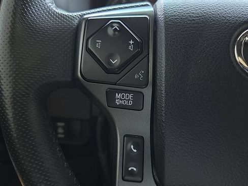 Used 2023 Toyota Tacoma TRD Off-Road w/ Technology Package AWD/4WD image 22