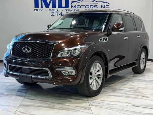 Used 2017 INFINITI QX80 w/ Driver Assistance Package image 2