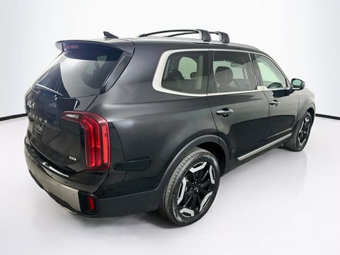 Used 2025 Kia Telluride S AWD/4WD image 9
