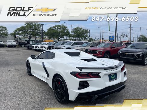 Used 2025 Chevrolet Corvette Stingray Preferred Conv w/ Stealth Interior Trim Package RWD image 8