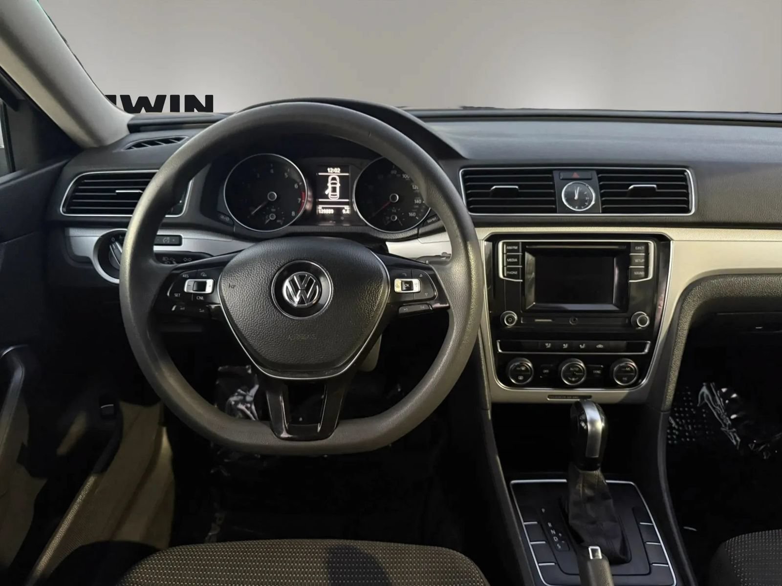 Used 2016 Volkswagen Passat 1.8T S FWD image 18