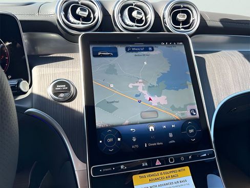 New 2026 Mercedes-Benz GLC 300 4MATIC image 18