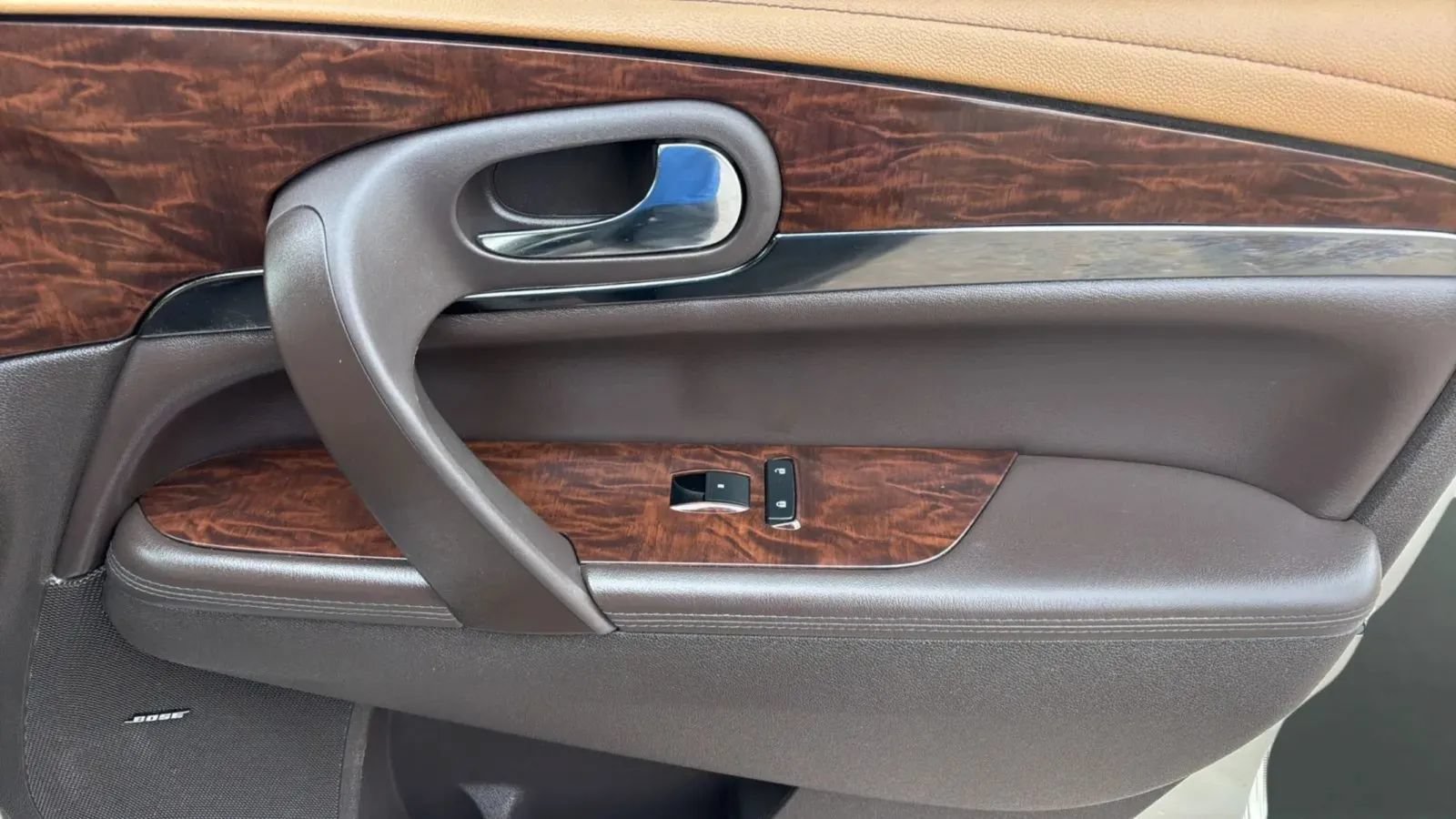 Used 2015 Buick Enclave Premium FWD image 9