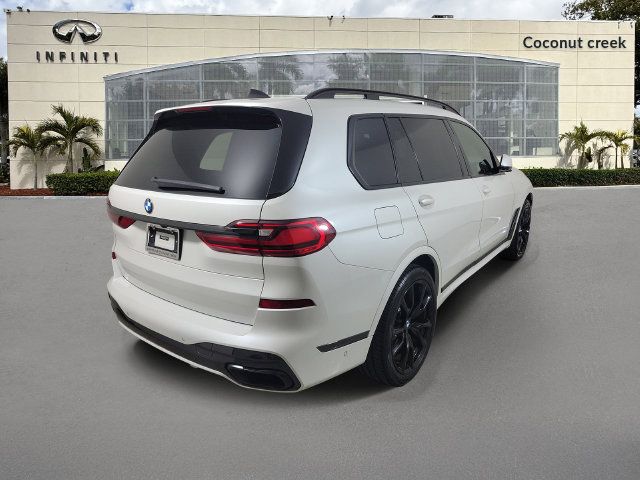 Used 2021 BMW X7 M50i w/ Executive Package AWD/4WD image 4