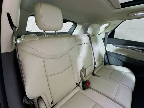 Used 2023 Cadillac XT5 Premium Luxury w/ Technology Package image 28