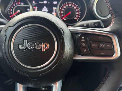 Used 2020 Jeep Gladiator Rubicon AWD/4WD image 25
