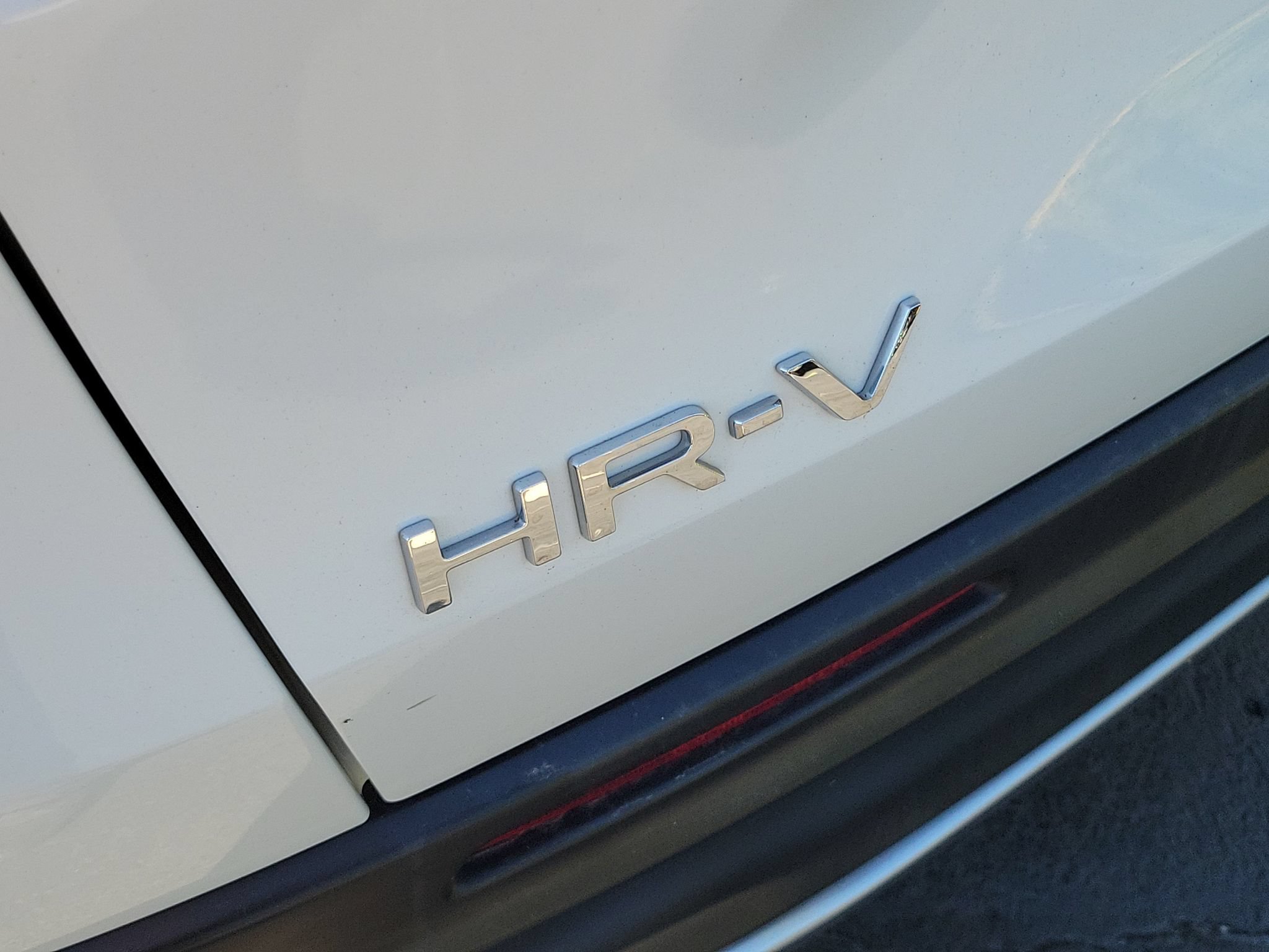 Used 2024 Honda HR-V Sport image 28