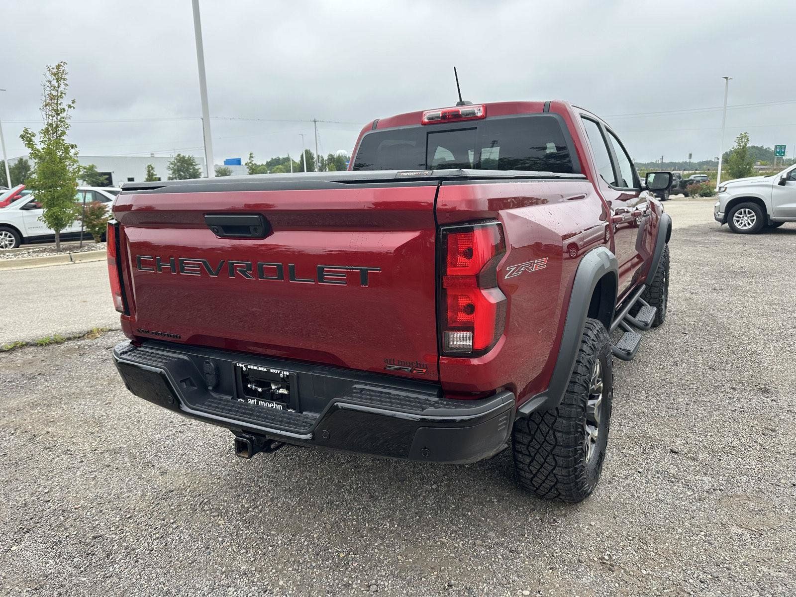 Certified 2026 Chevrolet Colorado ZR2 w/ Technology Package AWD/4WD image 9