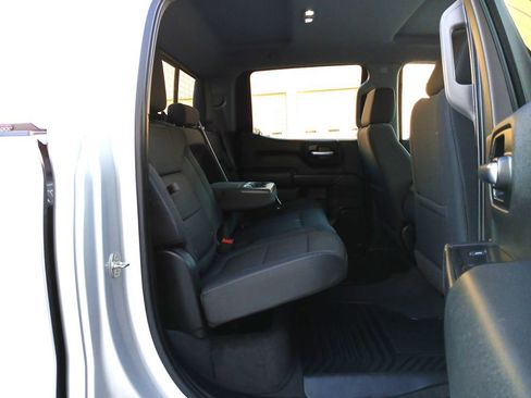 Used 2019 Chevrolet Silverado 1500 LT w/ Texas Edition image 28