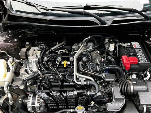Certified 2025 Nissan Altima 2.5 SV FWD image 31