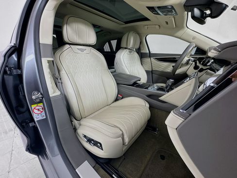 Certified 2022 Bentley Flying Spur W12 AWD/4WD image 11