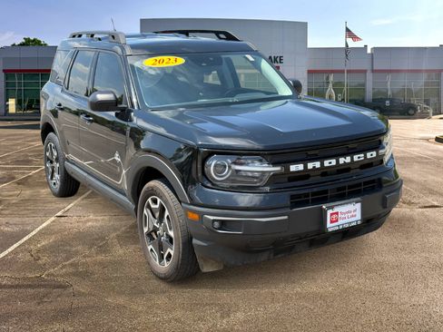 Used 2023 Ford Bronco Sport Outer Banks AWD/4WD image 7