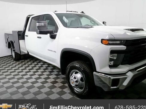 New 2026 Chevrolet Silverado 3500 W/T w/ WT Convenience Package AWD/4WD image 1