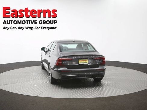 Used 2024 Volvo S60 B5 Core AWD/4WD image 38