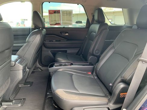 Used 2022 Nissan Pathfinder SL w/ SL Premium Package image 28