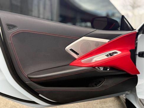 Used 2020 Chevrolet Corvette Stingray Preferred Cpe w/ 2LT Preferred Equipment Group RWD image 27