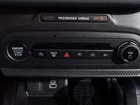 Used 2025 Ford Bronco Sport Badlands image 28