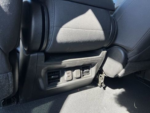 Used 2021 GMC Sierra 1500 Elevation image 22